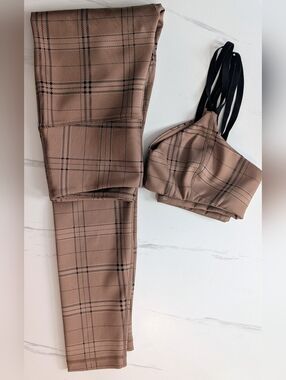 Tan Lines by Sivan Ayla Matching Workout Set M Plaid Leggings Sports Bra NWOT